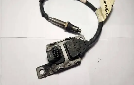 Volkswagen Amarok Lambda probe sensor 059907805B NE64470