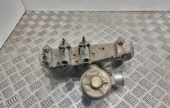 Ford Focus Intake manifold 2M5Q9S468AB