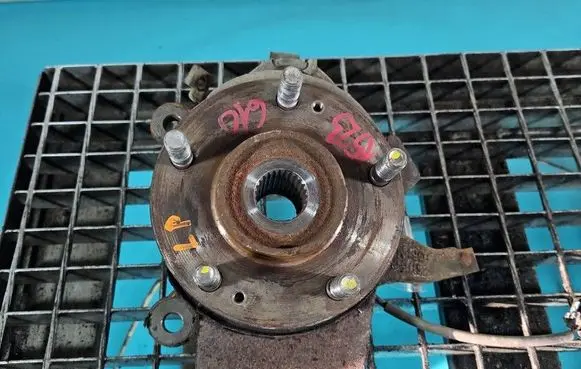 Hyundai i30 Front wheel hub spindle knuckle IMPRK1523610