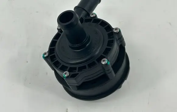 Polestar 4 Electric auxiliary coolant/water pump 6608007370