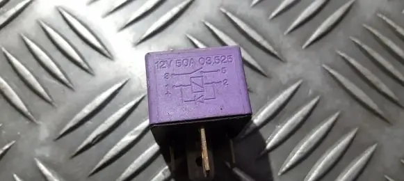 Renault Megane I Other relay 12v50a03525 12v50a03.525