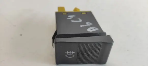 Fog light switch