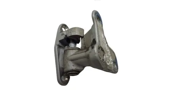 Mercedes-Benz B W245 Front door lower hinge RE14A1