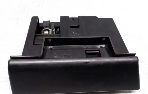 Citroen Xantia Car ashtray 9610614677