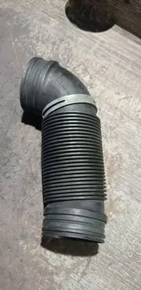 Skoda Octavia Mk2 (1Z) Air intake hose/pipe