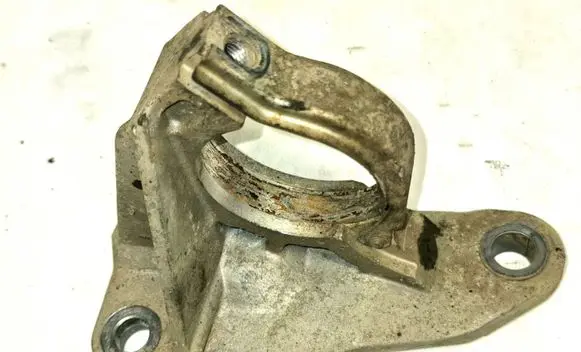 Renault Laguna III Driveshaft support bearing bracket 8200371715