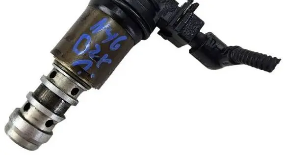 BMW 3 E90 E91 Camshaft vanos timing valve 1707323