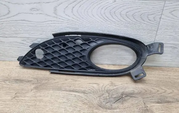 Mercedes-Benz SLK R171 Front bumper lower grill A1718850323