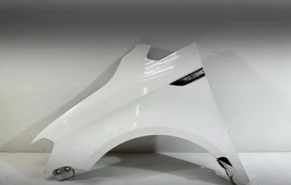 Volkswagen Caddy Fender