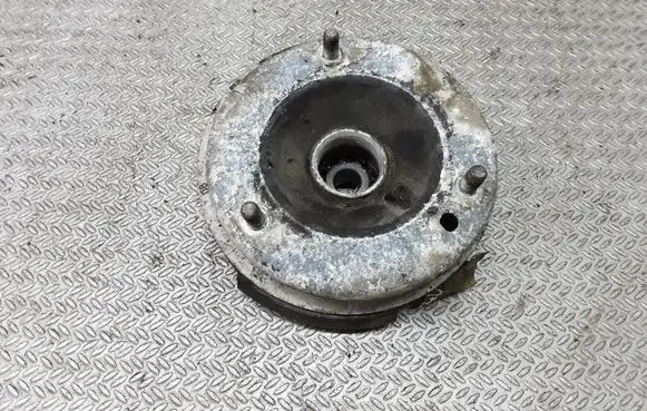 BMW 5 E39 Front coil spring rubber mount 