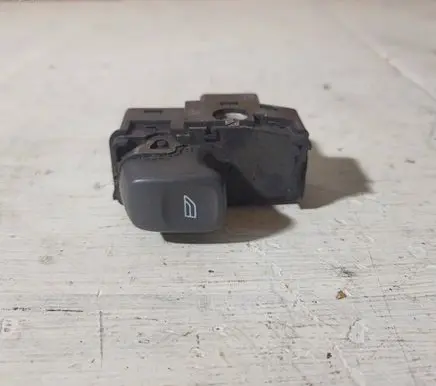 Volvo S60 Electric window control switch 9472275 02W275