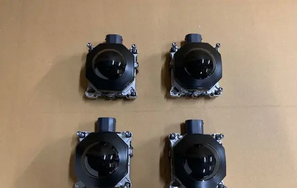 Maserati Levante Distronic sensor radar 670109031