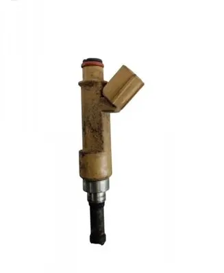 Toyota Prius (XW30) Fuel injector 2325037010