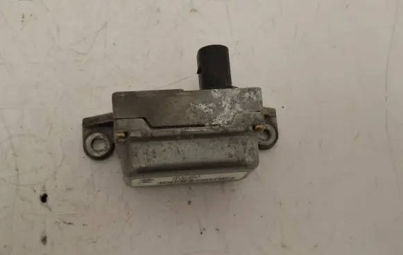 Volkswagen Golf V ESP acceleration yaw rate sensor 1K0907655B