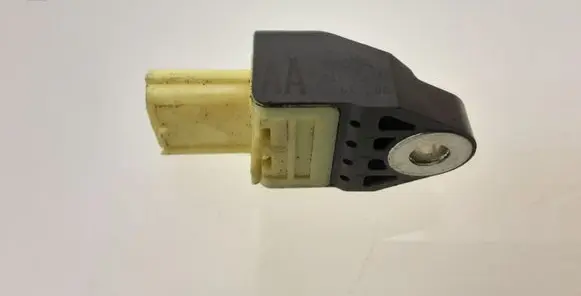 Lexus CT 200H Airbag deployment crash/impact sensor 8983175020