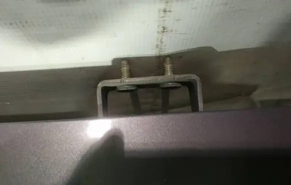 Nissan Qashqai Tailgate/trunk/boot hinge