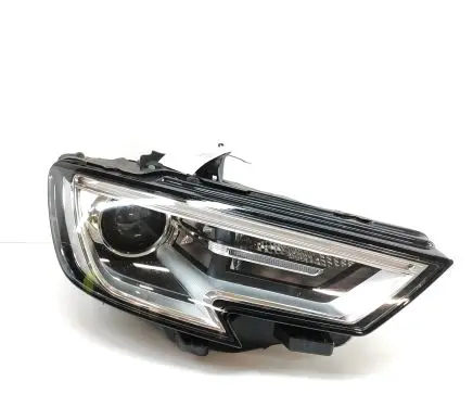 Audi A3 S3 8V Headlight/headlamp 8V0941006E 4G0907397R