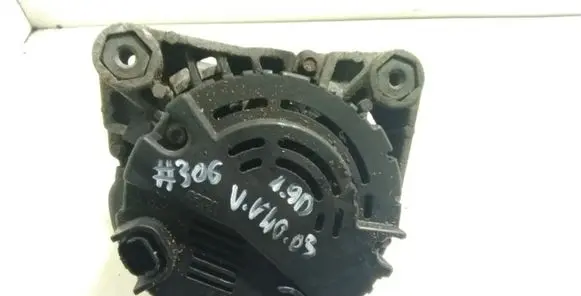Volvo S40, V40 Generator/alternator 8251725