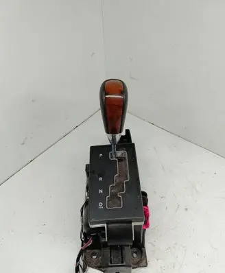 Chrysler 300 - 300C Gear shifter/selector 04779394AA 630630686