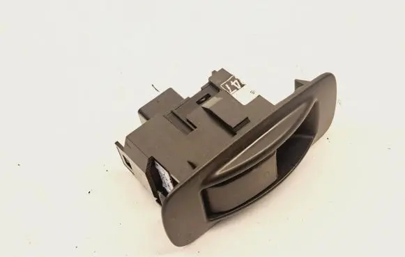 Toyota Corolla Verso AR10 Electric window control switch 54035228 846010F030B0