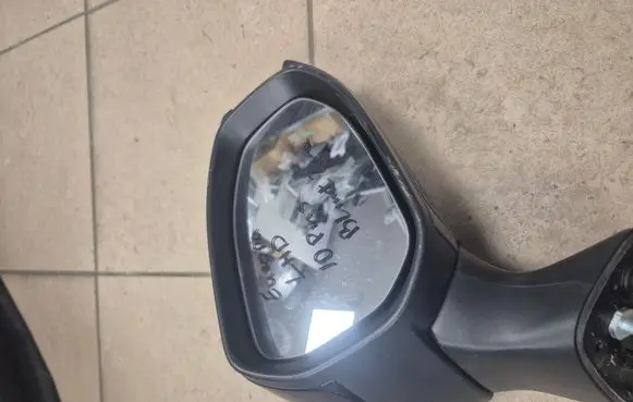 Toyota C-HR II Front door electric wing mirror 87910F4310 10PINS