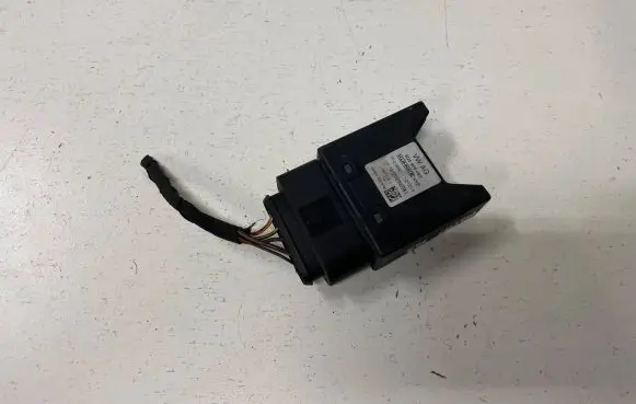 Audi A3 S3 8V Fuel injection pump control unit/module 5Q0906093