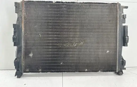 Renault Megane II Coolant radiator 63769 834033 9884