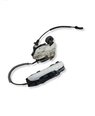 Volkswagen Golf VI Rear door lock 5K4839015D