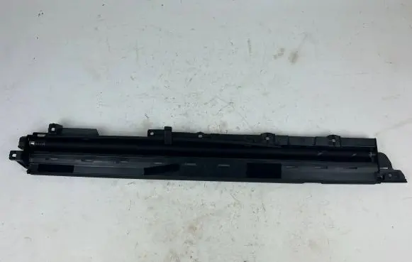 Mercedes-Benz E AMG W212 Rear door window curtain/sunshade A2128100320 011020031200 1699086905