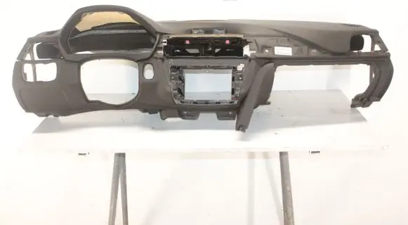 BMW 3 F30 F35 F31 Dashboard 9218490