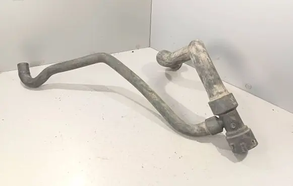 Volkswagen PASSAT B5 Engine coolant pipe/hose 8D0121055F