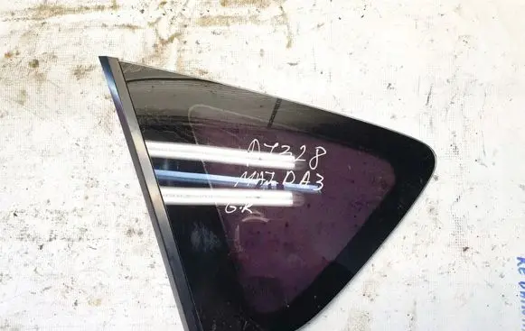 Mazda 3 I Rear side window