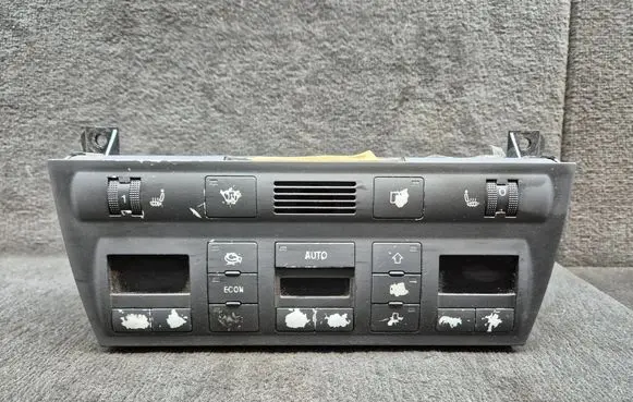 Audi A6 S6 C5 4B Climate control unit 4B0820043AD