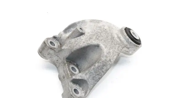 Mercedes-Benz B W246 W242 Engine mounting bracket A2462401109