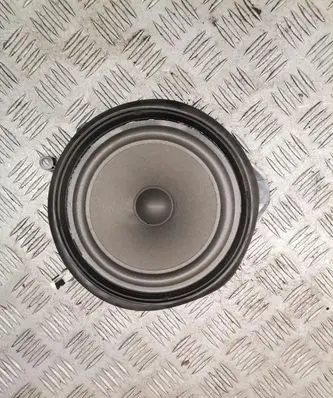 Audi A4 S4 B7 8E 8H Front door speaker 8e0035411