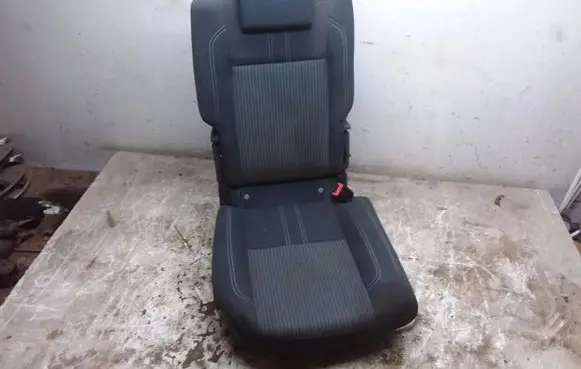 Ford C-MAX II Rear seat 361886004