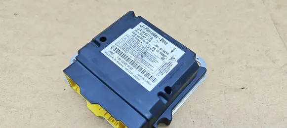 Mercedes-Benz ML W166 Airbag control unit/module A1669001709