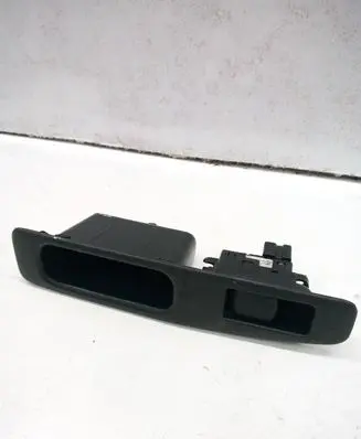 Nissan Qashqai Electric window control switch 82951jd000