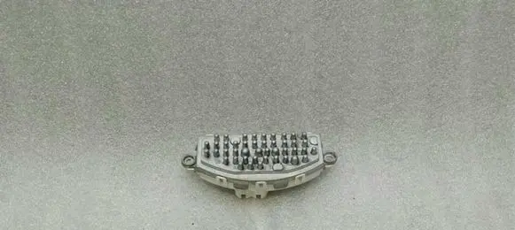 Audi A3 S3 8V Heater blower motor/fan resistor 5Q0907521C
