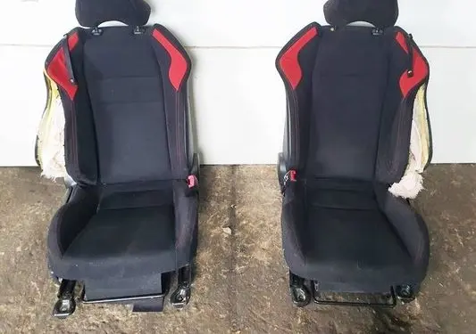Toyota GT 86 Front double seat 
