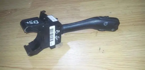 Volkswagen PASSAT B5.5 Wiper control stalk 4b0953503g