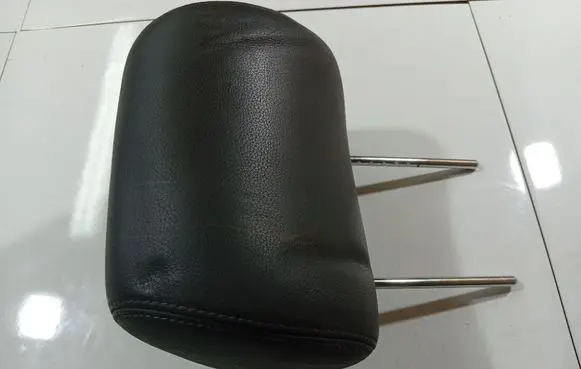 Chevrolet Epica Front seat headrest 