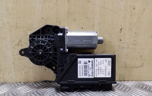 Seat Exeo (3R) Rear door window regulator motor 8E0959802E 9700105999204 5WK49205CBF