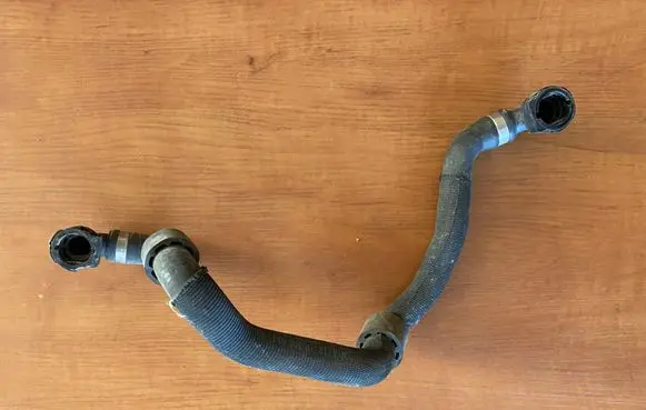BMW M6 Engine coolant pipe/hose 8506095