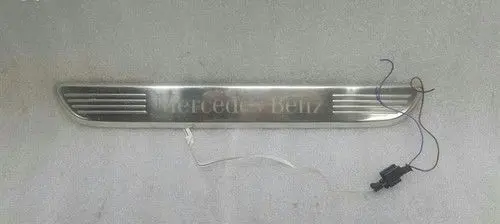 Mercedes-Benz C W205 Front door trim (molding) A2056800535
