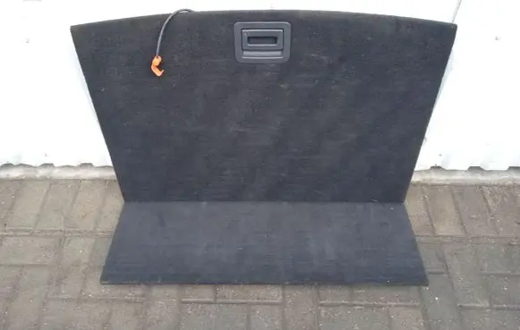 Volkswagen Touareg II Trunk/boot floor carpet liner 7P6863546D
