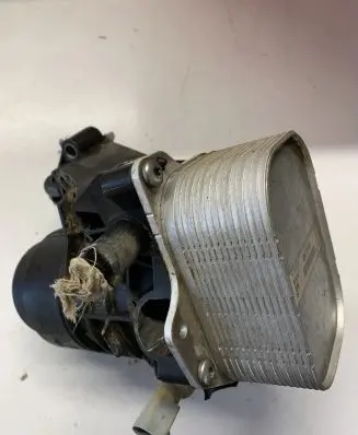 Skoda Superb B8 (3V) Oil filter mounting bracket 03N117021 03N115389T