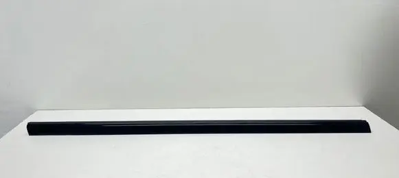 Mercedes-Benz CLA C117 X117 W117 Front door glass trim molding A1177250482