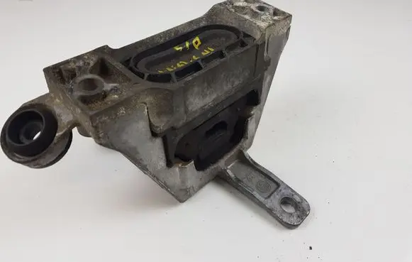 Opel Insignia A Engine mount bracket 13227712