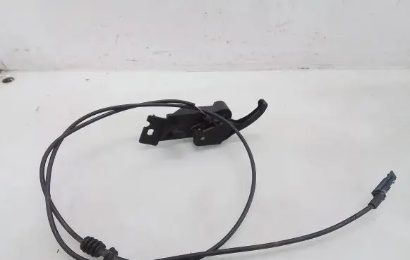 Renault Megane II Engine bonnet (hood) release handle 181607